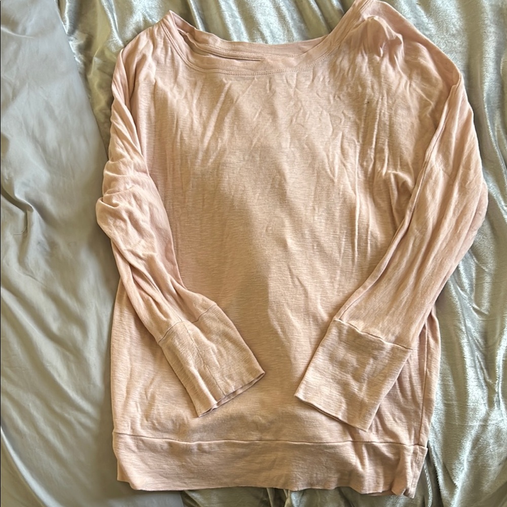 Mercer & Madison Pink 3/4 Sleeve Relaxed Sweatshirt